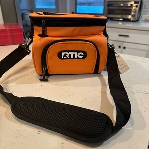 RTIC Orange 6-Can Cooler
